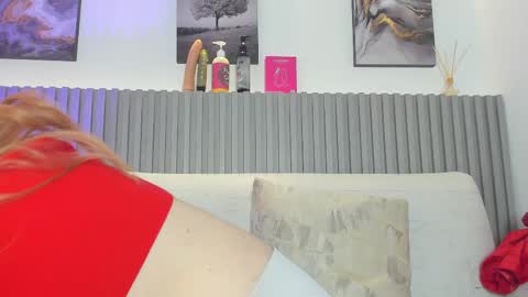 Snapshot of victoriastrom_ chatting on May 22, 2026, 1:06 pm victoriastrom online show from May 22, 2026, 1:06 pm