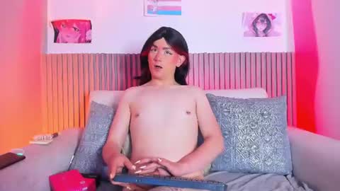 Snapshot of victoriastrom_ chatting on June 13, 2026, 1:31 pm victoriastrom online show from June 13, 2026, 1:31 pm