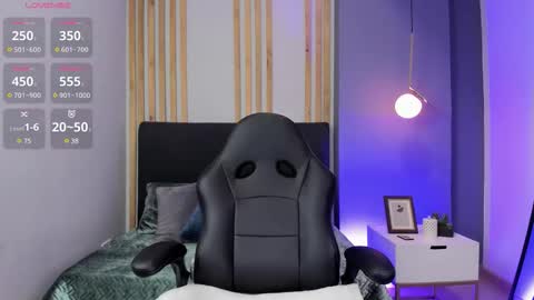 Victoria Vixen online show from October 17, 2025, 9:50 pm