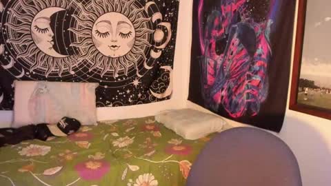 Snapshot of victorino_jhonson chatting on December 25, 2024, 4:22 am Victorino Jhonson online show from December 25, 2024, 4:22 am