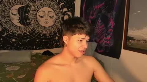 Snapshot of victorino_jhonson chatting on January 5, 2025, 5:30 pm Victorino Jhonson online show from January 5, 2025, 5:30 pm