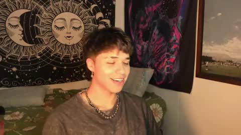 Snapshot of victorino_jhonson chatting on January 6, 2025, 3:20 am Victorino Jhonson online show from January 6, 2025, 3:20 am