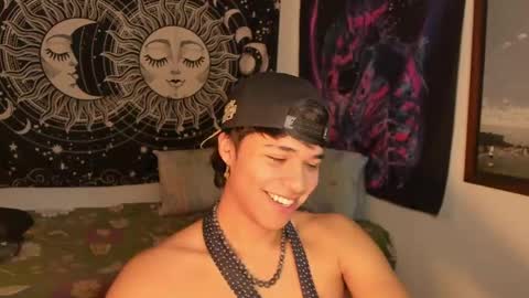 Snapshot of victorino_jhonson chatting on February 4, 2025, 5:34 pm Victorino Jhonson online show from February 4, 2025, 5:34 pm