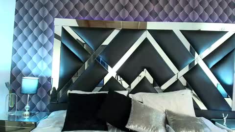 victtoria lee online show from February 13, 2025, 12:13 am