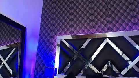 victtoria lee online show from November 29, 2025, 7:06 pm