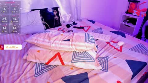 Moon online show from March 8, 2025, 10:11 am