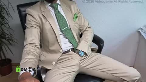 Snapshot of videocamm chatting on June 18, 2026, 2:21 pm videocamm online show from June 18, 2026, 2:21 pm