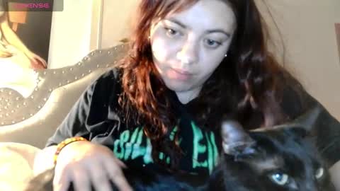 viennavisabelle online show from September 16, 2025, 4:24 am