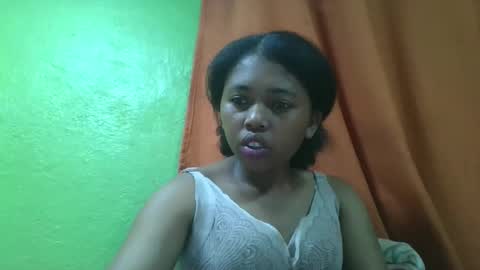 Snapshot of vierge28430 chatting on April 22, 2026, 3:02 pm vierge28430 online show from April 22, 2026, 3:02 pm
