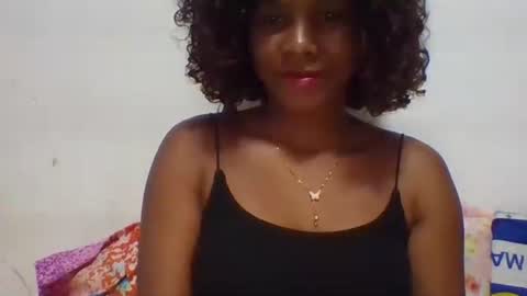 vievezz online show from March 18, 2026, 7:33 am