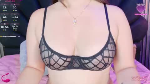 Snapshot of viicky_lopezz_ chatting on June 27, 2026, 2:16 am viicky_lopezz_ online show from June 27, 2026, 2:16 am