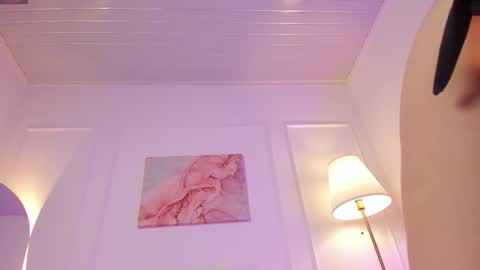 Victoria  online show from February 17, 2026, 11:40 am