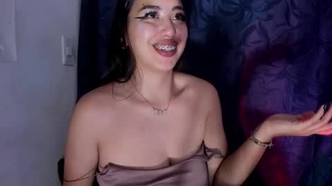 viioleett_cum online show from September 22, 2025, 6:43 pm