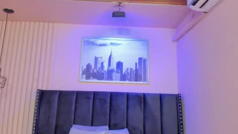 Viiolett online show from March 11, 2025, 8:31 pm