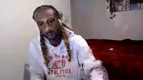 viizin online show from March 7, 2025, 4:46 am