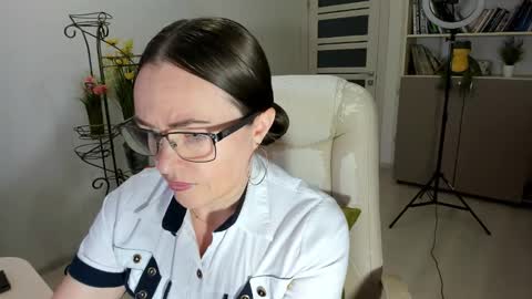 Snapshot of vika7333 chatting on January 13, 2026, 6:51 am Ukrainian-woman online show from January 13, 2026, 6:51 am