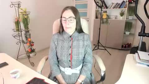 Snapshot of vika7333 chatting on February 3, 2026, 6:40 am Ukrainian-woman online show from February 3, 2026, 6:40 am