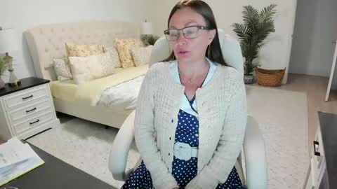 Snapshot of vika7333 chatting on June 2, 2026, 9:22 am Ukrainian-woman online show from June 2, 2026, 9:22 am