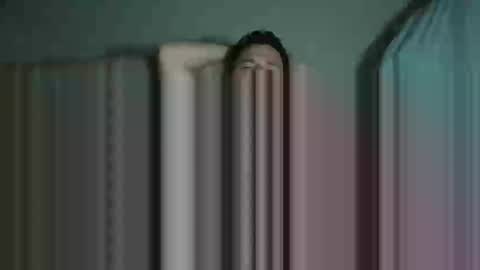  Tom reunz online show from October 22, 2025, 6:51 pm