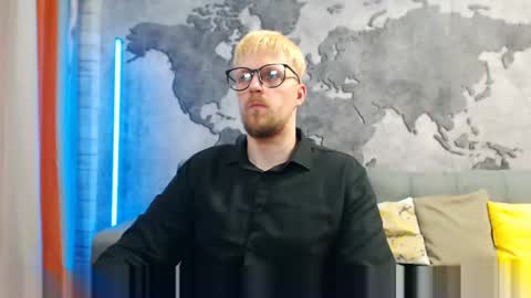 vikingchrisss online show from January 28, 2025, 11:17 am