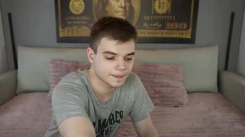 vikki and george online show from September 8, 2025, 7:13 pm