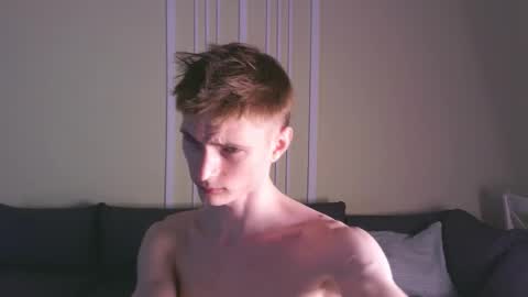 Snapshot of viksons chatting on September 21, 2025, 5:14 pm Max online show from September 21, 2025, 5:14 pm