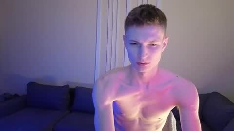 Snapshot of viksons chatting on June 3, 2026, 7:19 pm Max online show from June 3, 2026, 7:19 pm