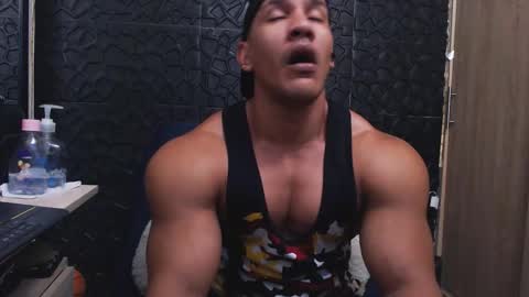 Viktor Herrera online show from November 4, 2025, 10:47 am