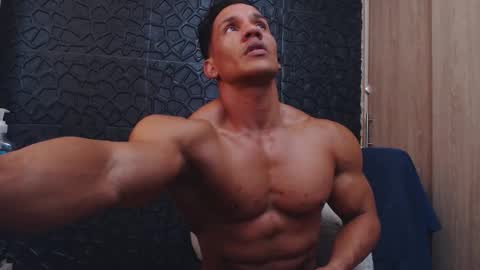 Viktor Herrera online show from November 29, 2025, 4:21 pm