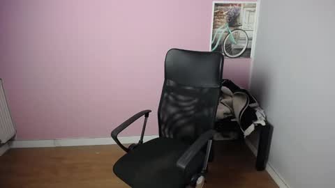 viktoria_lovely online show from February 14, 2025, 5:41 am