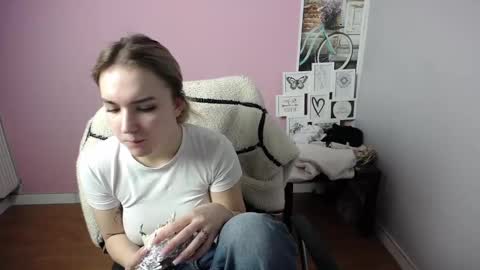 viktoria_lovely online show from February 18, 2025, 9:10 am