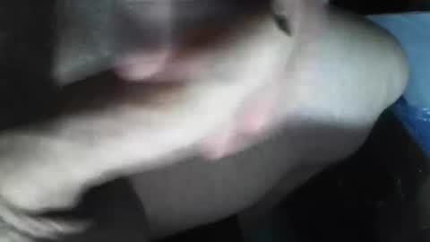   online show from October 18, 2025, 2:25 am