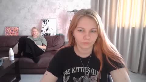 Snapshot of viktorlonsky chatting on December 10, 2024, 5:39 am viktorlonsky online show from December 10, 2024, 5:39 am