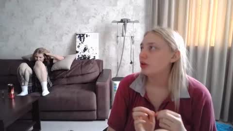 Snapshot of viktorlonsky chatting on December 12, 2024, 8:47 am viktorlonsky online show from December 12, 2024, 8:47 am