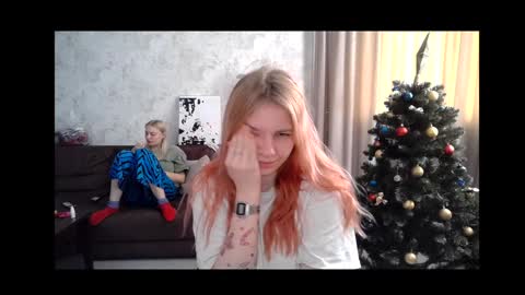 Snapshot of viktorlonsky chatting on December 25, 2024, 6:41 am viktorlonsky online show from December 25, 2024, 6:41 am