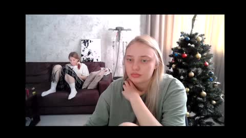 Snapshot of viktorlonsky chatting on December 26, 2024, 10:26 am viktorlonsky online show from December 26, 2024, 10:26 am