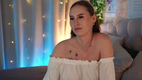  Vi  online show from April 15, 2026, 12:34 pm