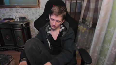 Dimoooooon online show from January 17, 2025, 9:28 pm