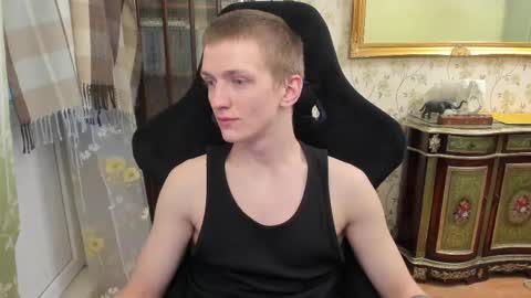 Snapshot of vince__dice chatting on May 10, 2026, 5:51 pm Dimoooooon online show from May 10, 2026, 5:51 pm