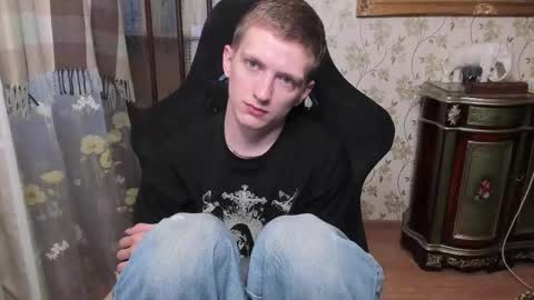 Snapshot of vince__dice chatting on May 30, 2026, 3:53 pm Dimoooooon online show from May 30, 2026, 3:53 pm