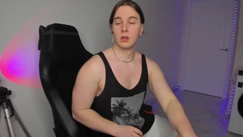 Vincent Strong online show from January 31, 2025, 8:11 am