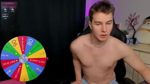 Vincent Strong online show from November 27, 2025, 9:33 am