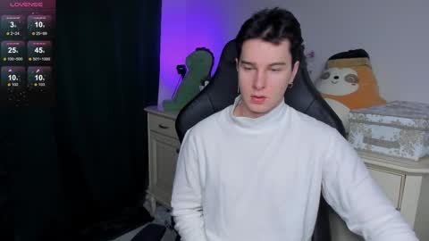 Vincent Strong online show from December 14, 2025, 1:44 am