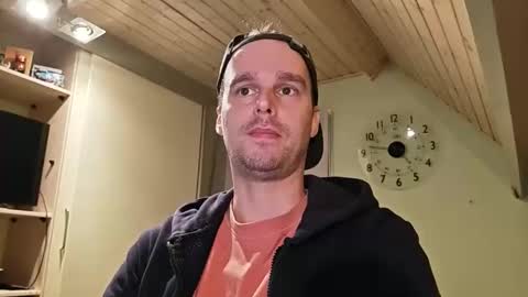 Snapshot of vincentbb1 chatting on November 27, 2025, 3:47 pm Vincent online show from November 27, 2025, 3:47 pm