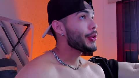 Vincent online show from April 20, 2026, 4:04 am