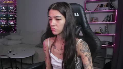 vinkitinkii online show from January 27, 2025, 7:14 am