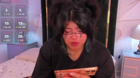 Vin  online show from April 21, 2026, 11:18 pm