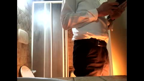 Zenith online show from March 9, 2025, 11:56 pm