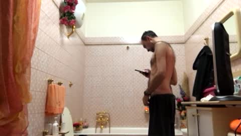 Zenith online show from October 8, 2025, 11:19 am