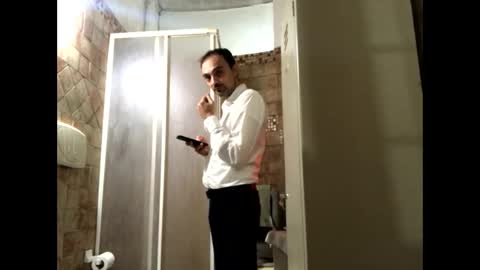 Zenith online show from November 2, 2025, 11:18 pm